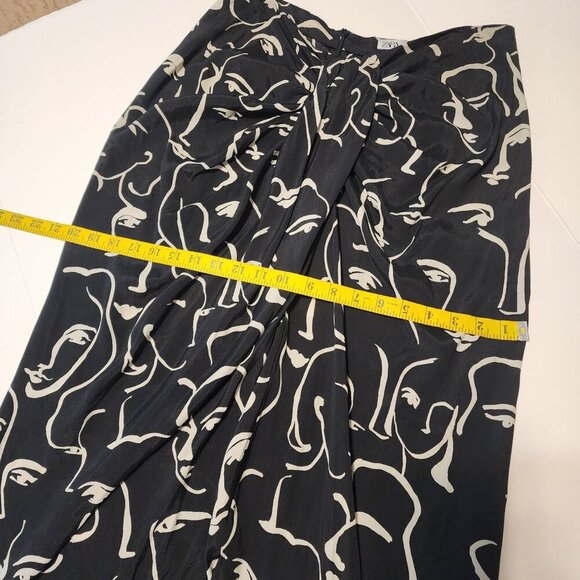 Zara sz L women skirt Black front knot face silhouette pattern - Picture 8 of 10